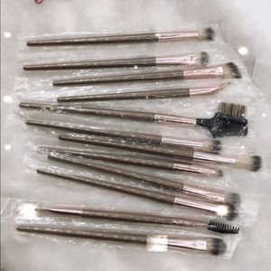 12pcs makeup brushes